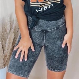 Lavana Vintage Biker Shorts